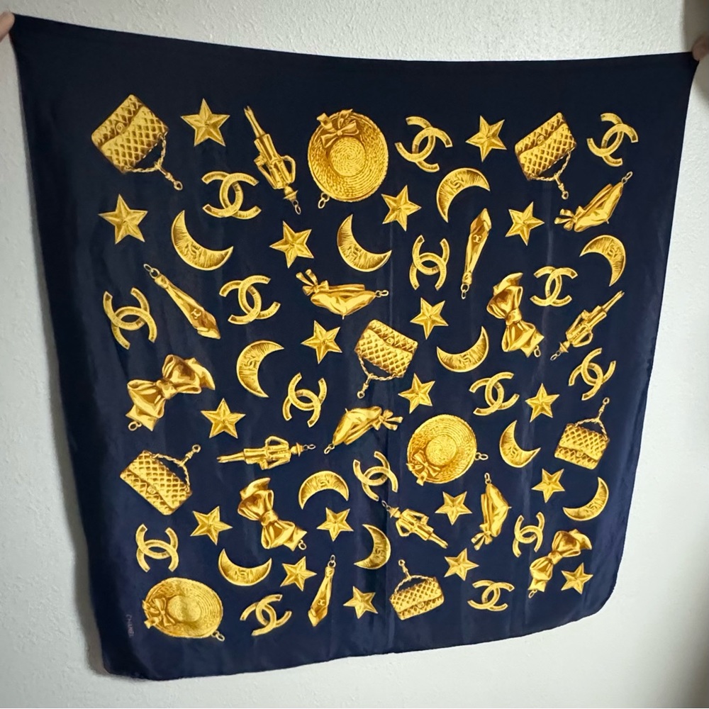 Chanel scarf